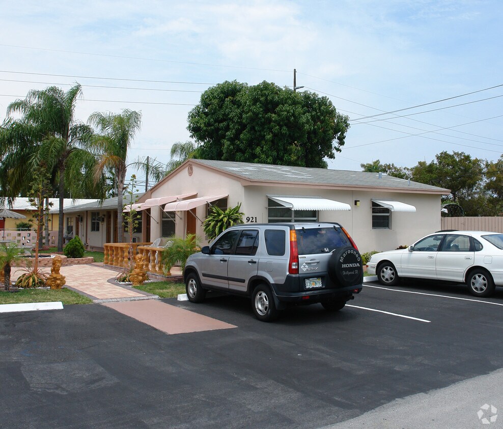 Foto principal - 919-921 NE 7th St