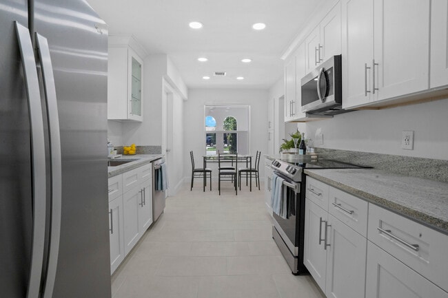 Photo - 2141 NE 63rd Ct House