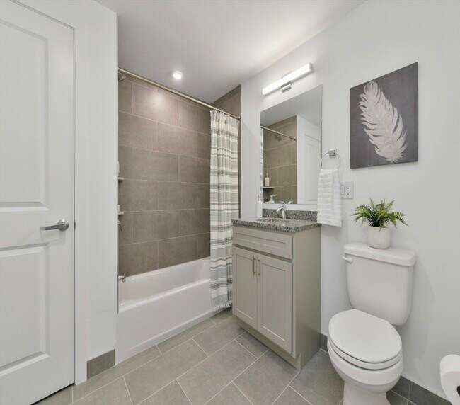 Foto del edificio - 585 Essex St