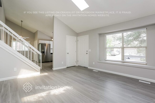 Building Photo - 19471 E Navarro Dr