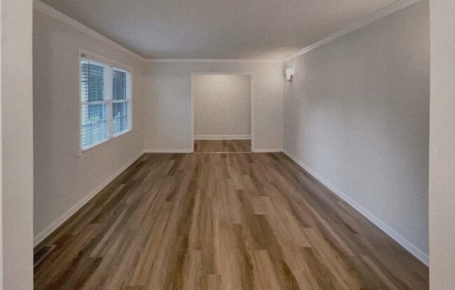 Foto del edificio - 2508 Hodge Rd
