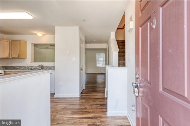 Entrence hall - First floor - 6 Amberlady Ct