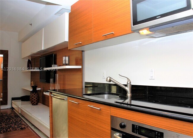 Foto del edificio - 50 Biscayne Blvd