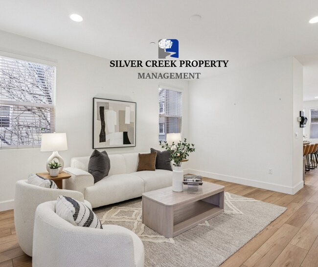 Building Photo - Beautiful Corner-Unit Townhome Near Downtown – 4 Bed | 3 baths