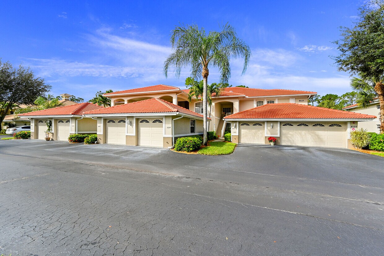 8125 Celeste Dr, Naples, FL 34113 House Rental in Naples, FL