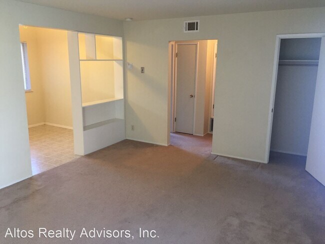 Building Photo - 654 Kirkland Dr