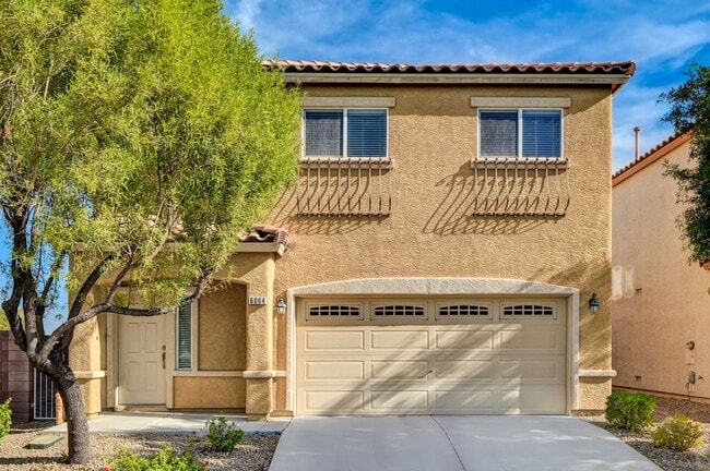 Building Photo - 4 Bedroom Near Spring Valley— Your Next Chapter Starts Here!