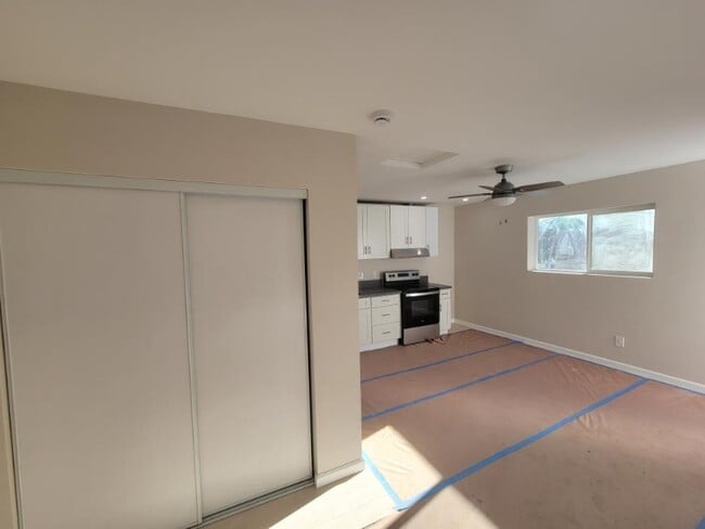 Foto del edificio - 934 Cedar St