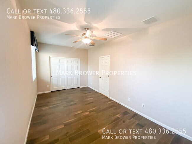 Building Photo - 115 S Bermuda Cir