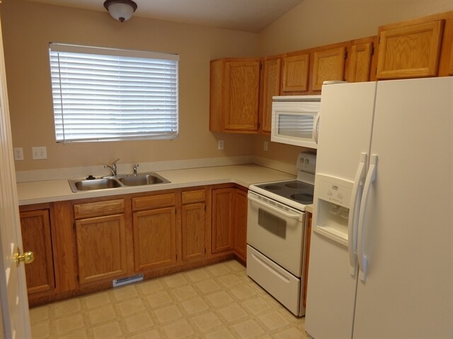 Building Photo - 235 W 1875 N