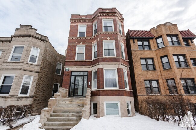 Building Photo - 2705 N Kimball Ave