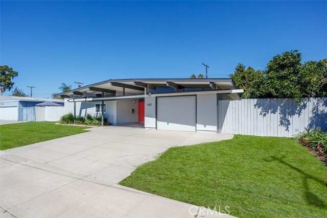 Foto del edificio - 1747 N Shaffer St