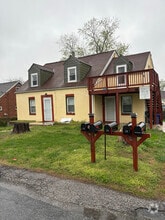 Building Photo - 1208 Daniels Ave