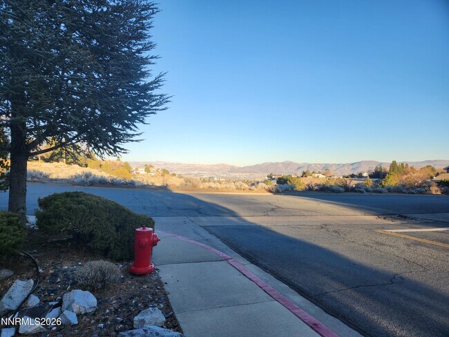 Foto del edificio - 3653 Hemlock Ct