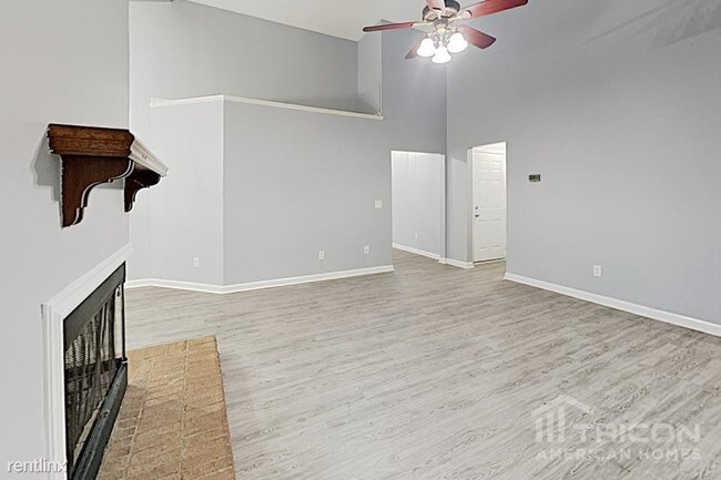 Building Photo - 1278 Laurelwind Pl SW