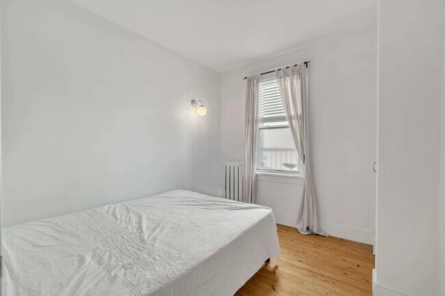 Photo du bâtiment - 208 Clarence St