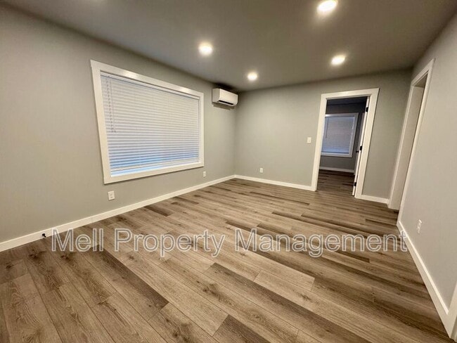 Foto del edificio - 1927 Stevens Street