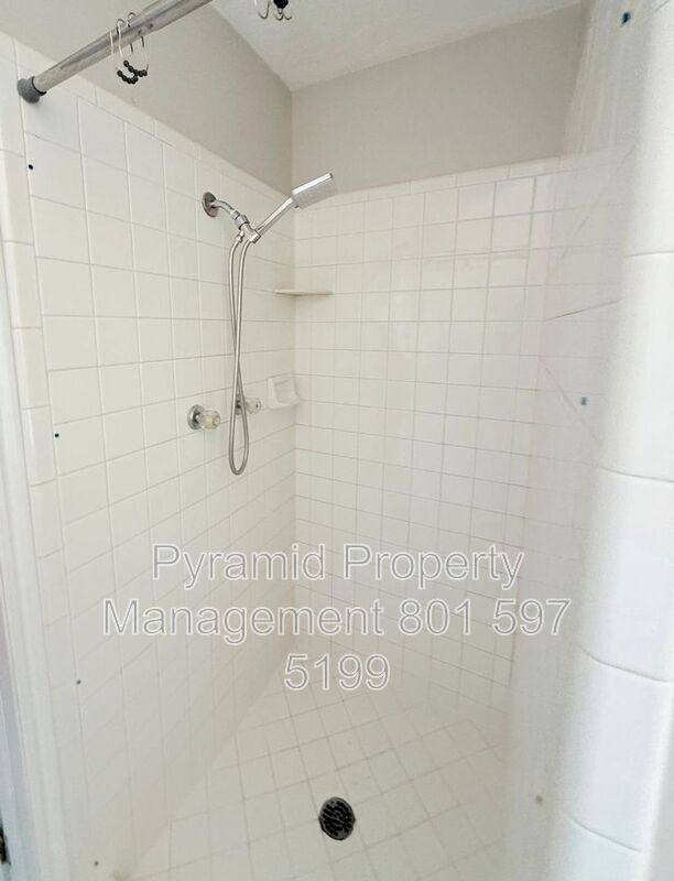 Foto del edificio - 979 Blue Heron Cir