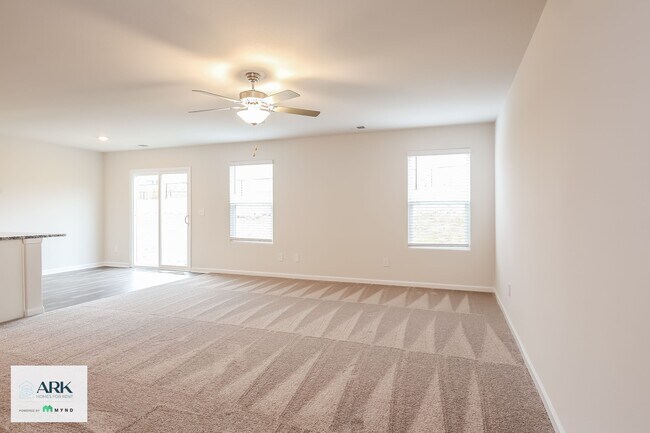 Building Photo - 6025 Mason Tucker Dr