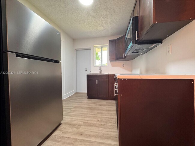 Foto del edificio - 3632 SW 87th Ave