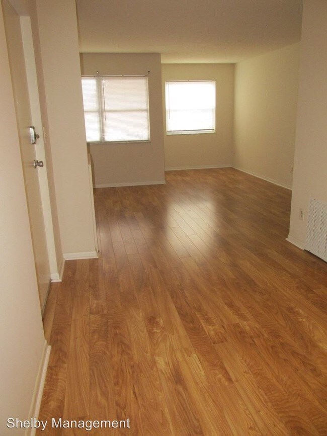 Foto del edificio - 5006 Dierker Rd