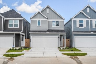 Building Photo - 3578 Lovebird Ln