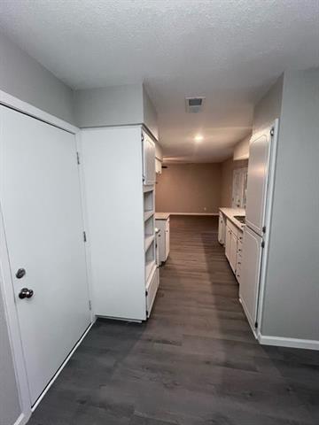 Building Photo - 5908 Richard Dr