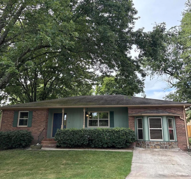Foto principal - 165 Oak Rd