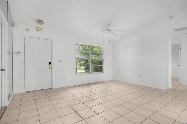 Foto del edificio - 10737 Cocoatree Ct
