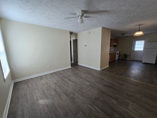 Building Photo - 218 Bahia Ln