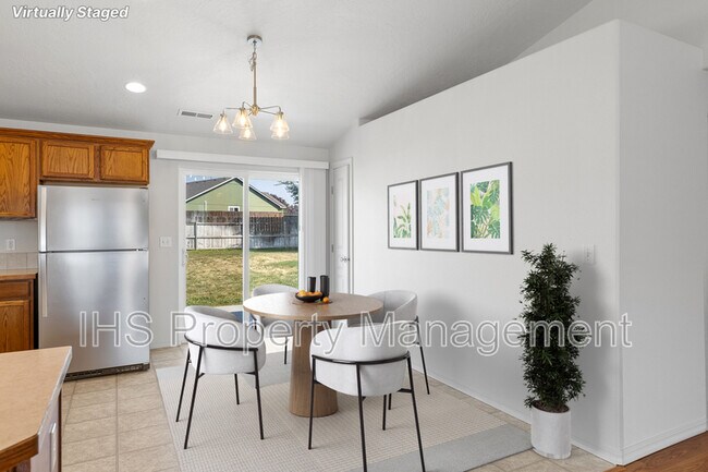 Foto del edificio - 5204 Desert Dove Loop