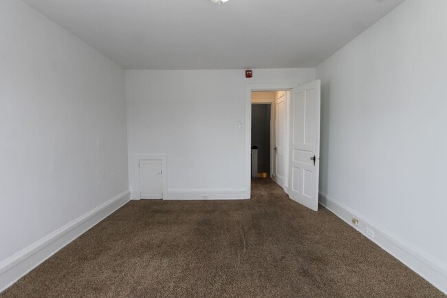Building Photo - 7118 Germantown Ave