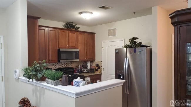 Building Photo - 2114 Edward Stec Blvd