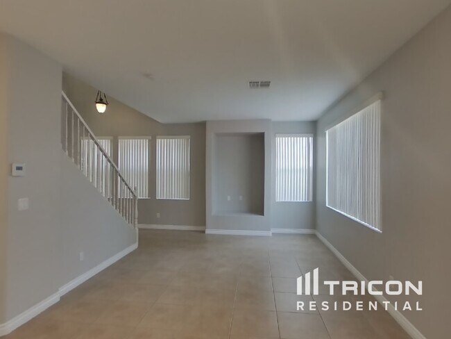 Building Photo - 4444 Acropolis Avenue North Las Vegas NV