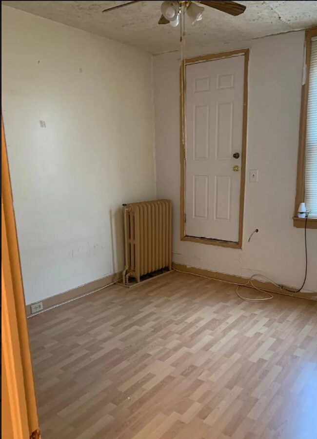 Foto del edificio - 2509 N Charles St