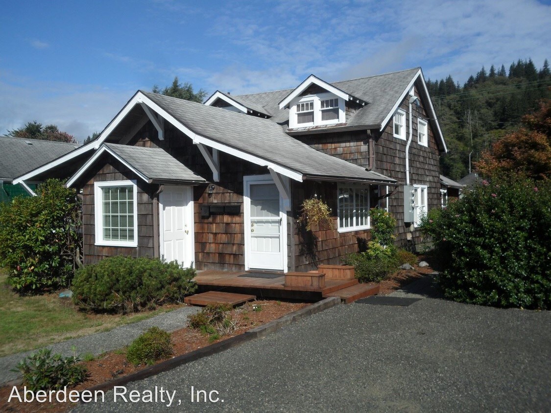 Primary Photo - 2717 Simpson Ave