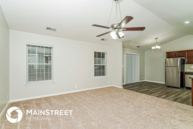 Foto del edificio - 9216 River Trail Dr