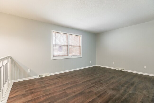 Foto del edificio - 4 Bedroom in Kansas City, MO