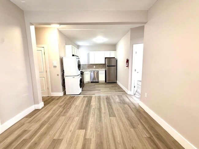 Photo - 6002 Hudson Avenue Unit 3 Apartment