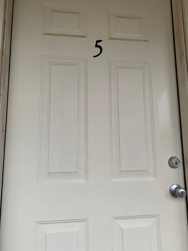 Foto del edificio - 125 West 9th Ave