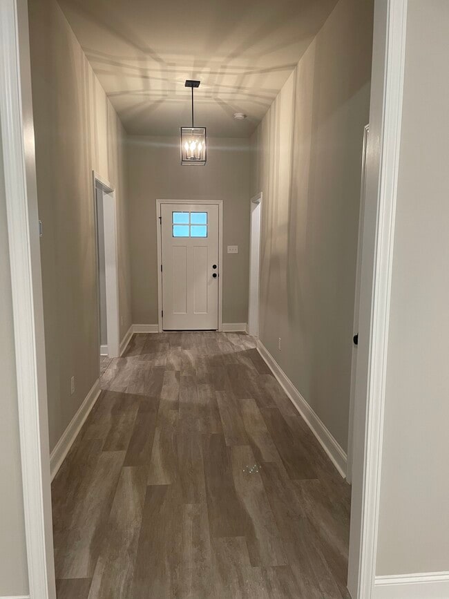 Foto del edificio - 139 Gardencove Cir