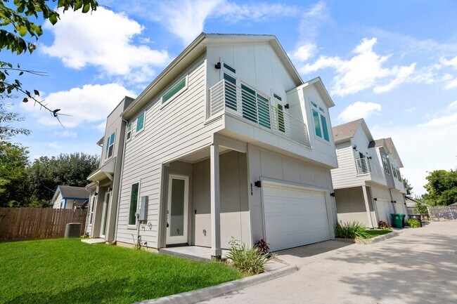 Foto del edificio - 861 Prosper St