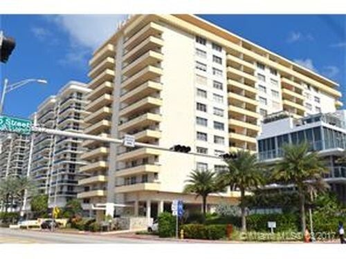 Primary Photo - 9511 Collins Ave