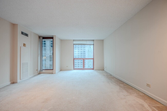 Foto del edificio - 200 N Dearborn St