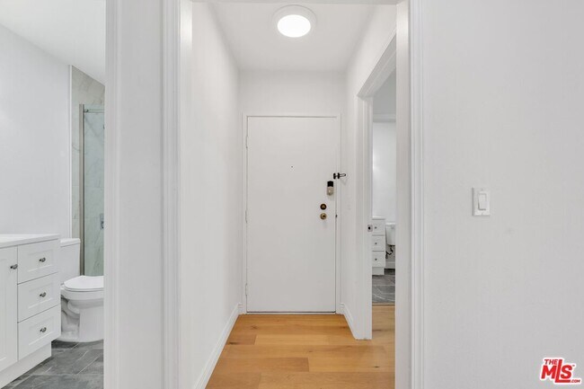 Foto del edificio - 409 Burchett St