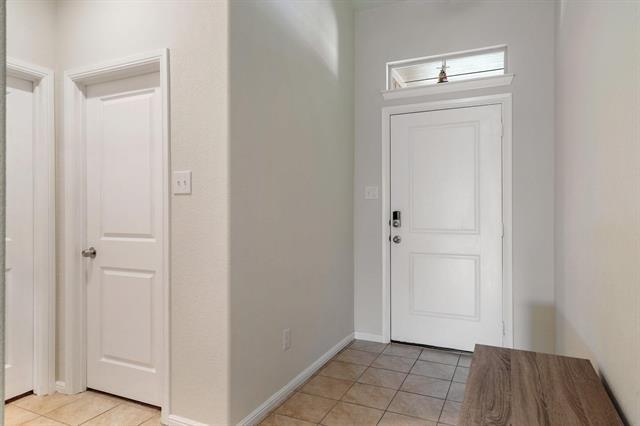 Building Photo - 9312 Leveret Ln