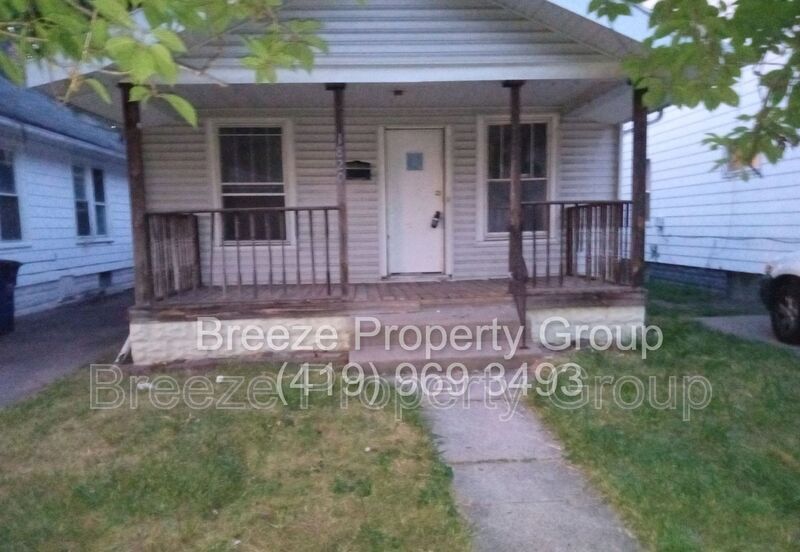 Primary Photo - 1820 Marne Ave