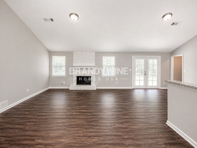 Building Photo - 45 Stoneview Cir