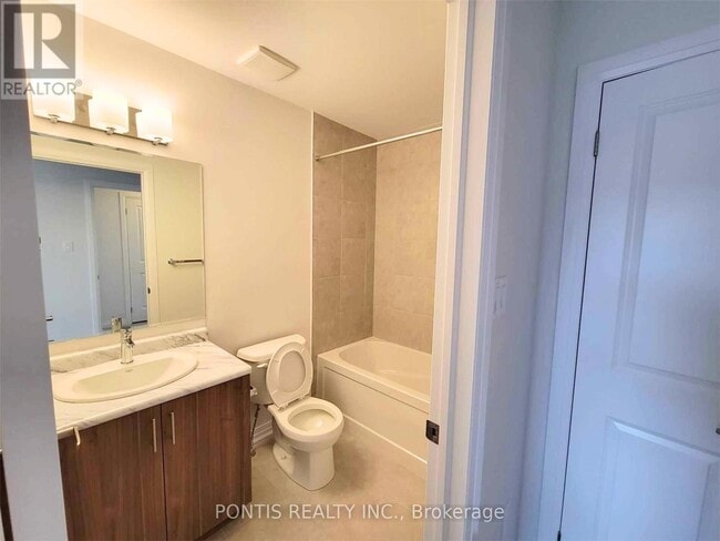 Building Photo - 51 Sparrow Ave