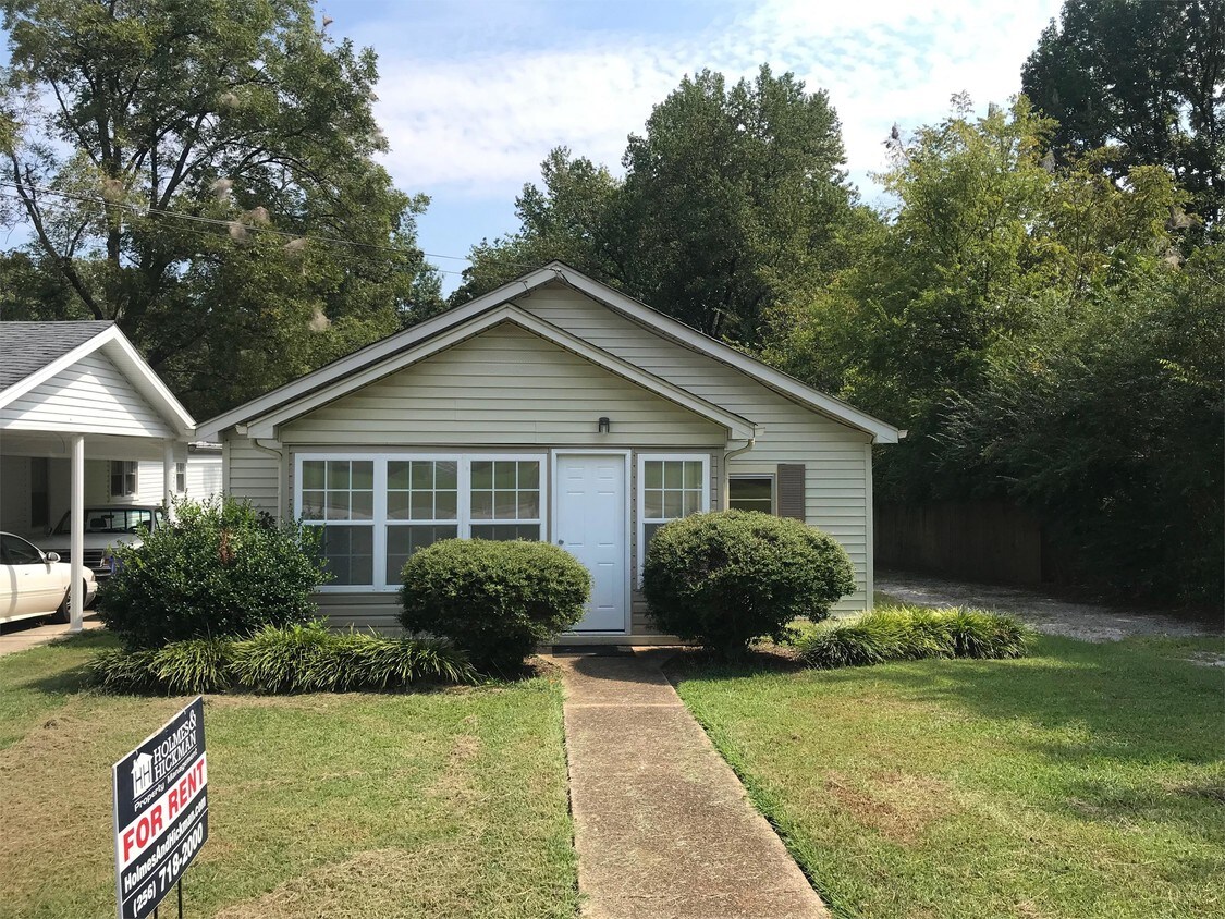 Primary Photo - 1710 Sherrod Ave